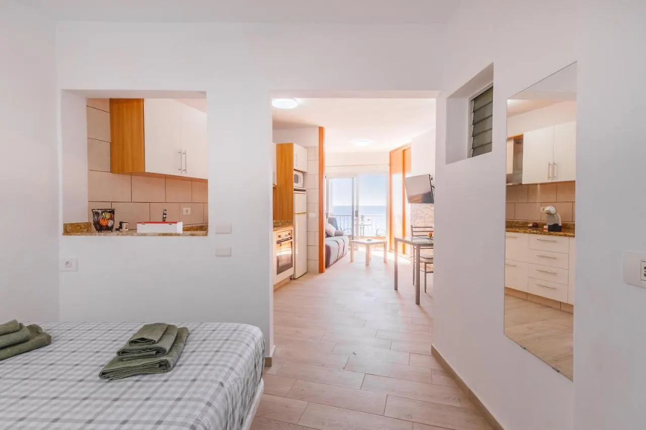 Spacious Studio Next To The Sea With Stunning Views Santa Cruz de Tenerife Spanje